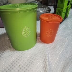 VINTAGE TUPPERWARE EUC SET OF 2 SERVALIER  CANISTER ORANGE GREEN